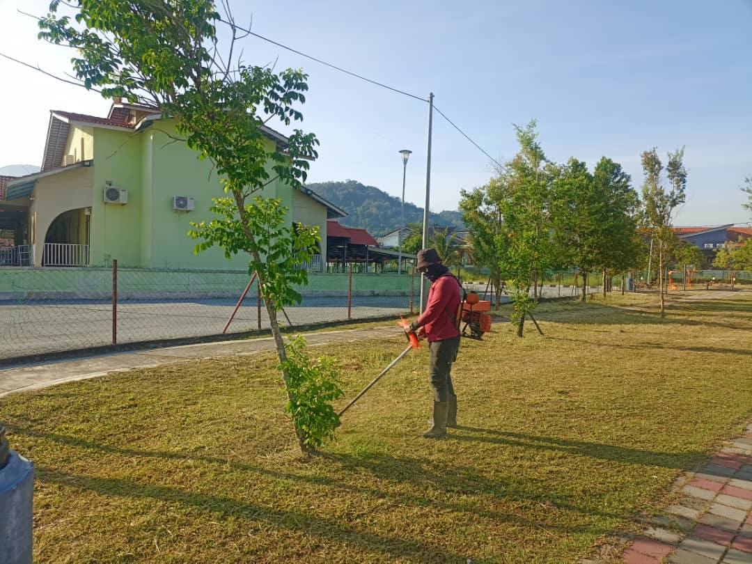 PENYELENGGARAAN TAMAN AWAM & TAMAN PERMAINAN OLEH UNIT LANDSKAP MDGM
