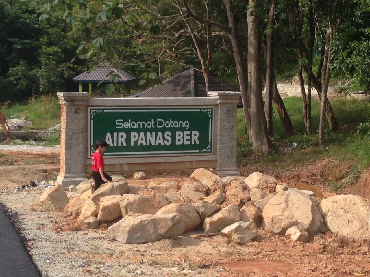 Kolam Air Panas 'BER' Lojing Highlands